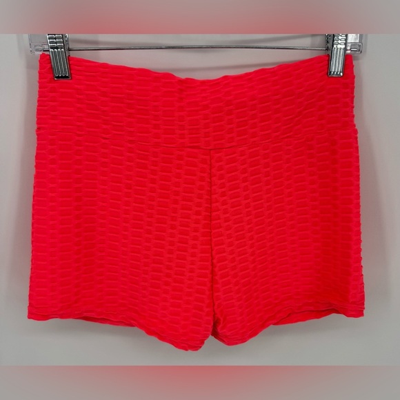 Vibrant High Waist Red Women's Shorts - Picture 2 of 8